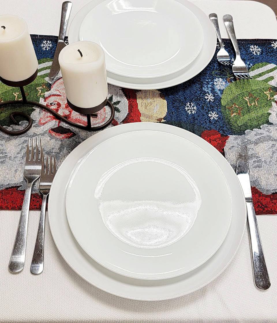 Santa Claus Christmas Table Runner – Festive Holiday Dining Decor